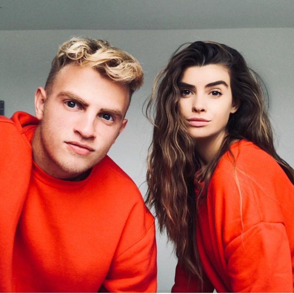 Meet your Posher, Weiye